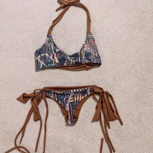 Brown reversible swim set